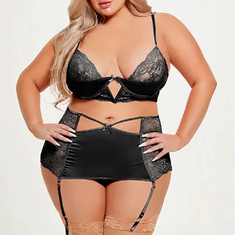 House of Desire Natasha Lace & Satin Bra, Garter Skirt & Thong - Curvy