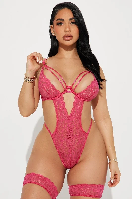 In Love Again Lace Teddy - Hot Pink