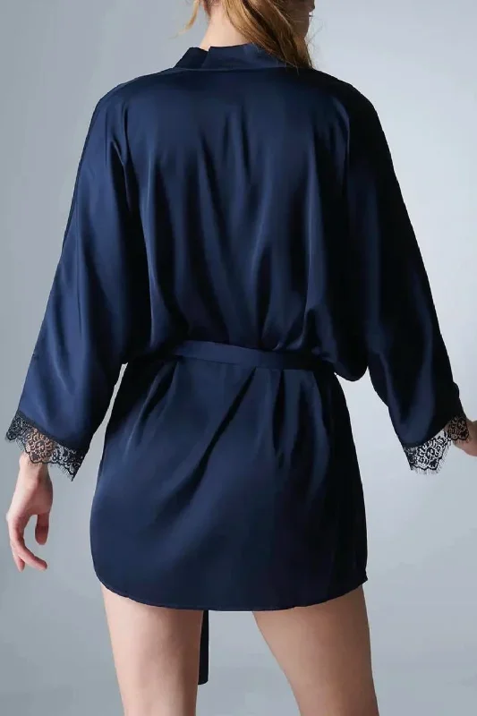 simone-perele-satin-secrets-kimono-full-moon